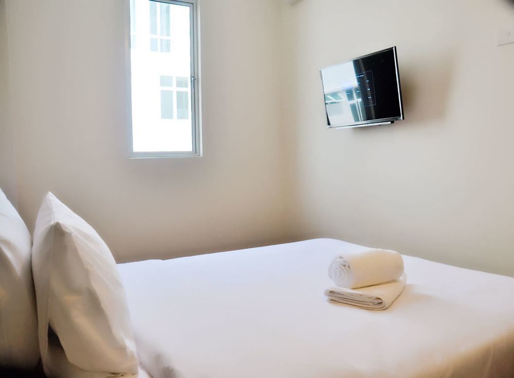 Gem Hotel Nusajaya  Kültér fotó