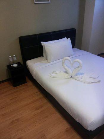 Gem Hotel Nusajaya  Kültér fotó