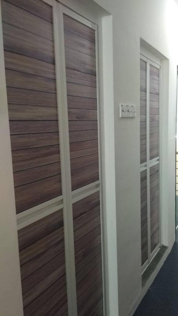 Gem Hotel Nusajaya  Kültér fotó